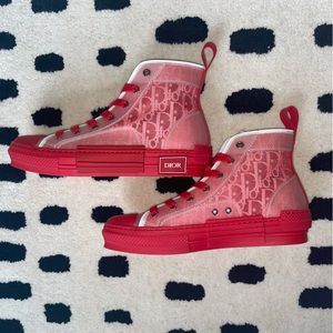 DIOR B23 HIGH TOP RED OBLIQUE MENS SNEAKERS men’s SIZE 40 EU